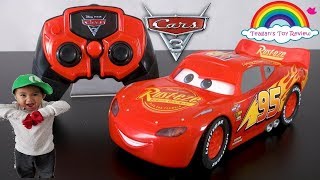 LIGHTNING McQUEEN remote control car review  Disney Cars [upl. by Savill]